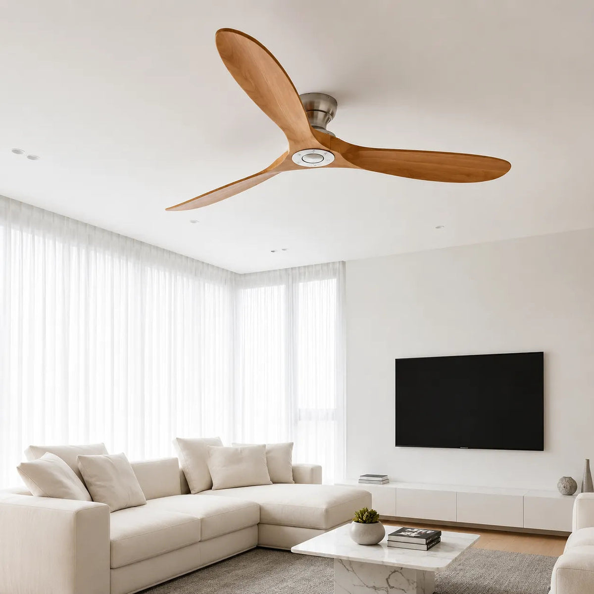 Ventilateur de plafond silencieux en bois massif naturel et argenté Oléa