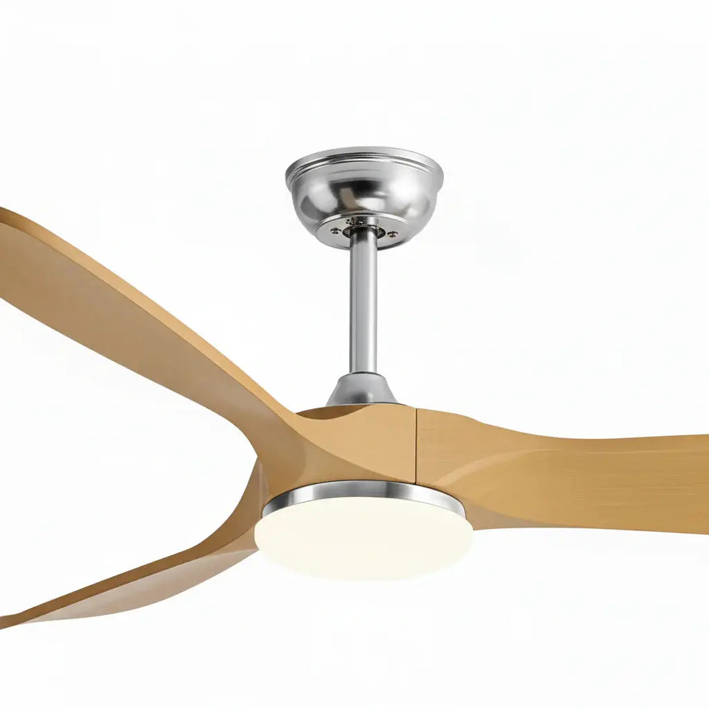 Ventilateur plafond design scandinave argenté et bois naturel avec éclairage LED Oléa