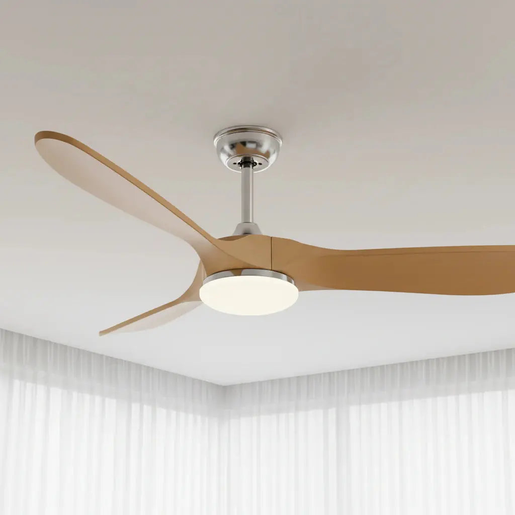 Ventilateur plafond design scandinave argenté et bois naturel avec éclairage LED Oléa