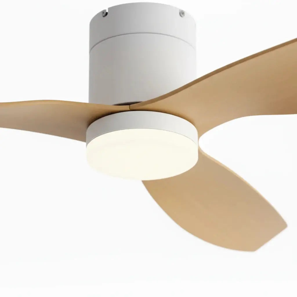 Ventilateur de plafond LED ultra-plat blanc et bois clair Oléa
