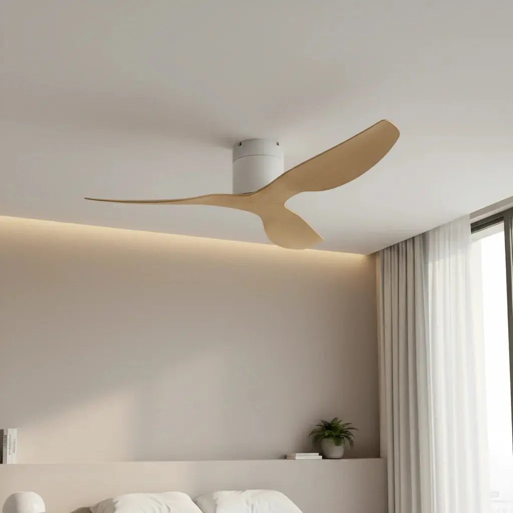 Ventilateur de plafond bois clair ultra-plat blanc sans éclairage Oléa