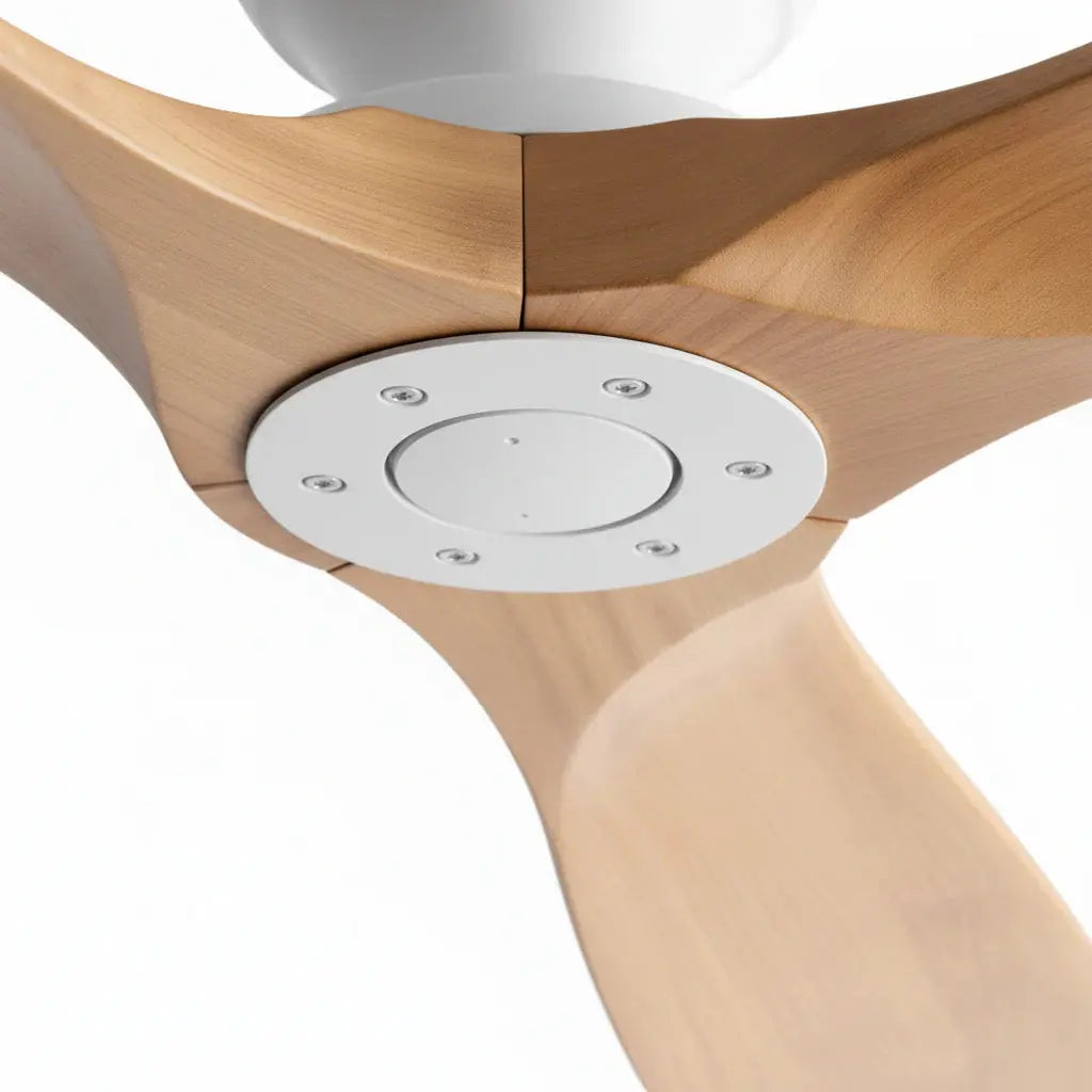 Ventilateur de plafond moteur DC en bois massif naturel et blanc Oléa