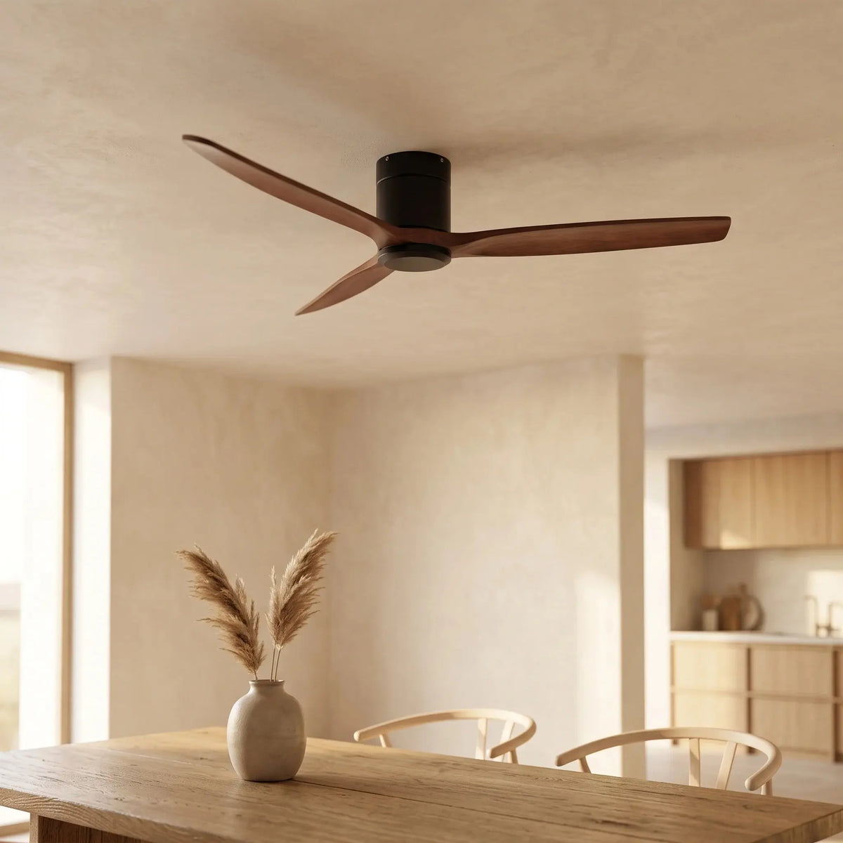 Ventilateur de plafond design noir bois bas silencieux DC Oléa